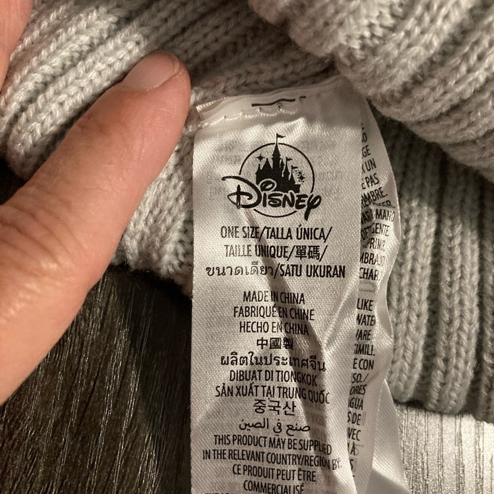Disney Minnie Mouse Gray Beanie - Picture 5 of 6